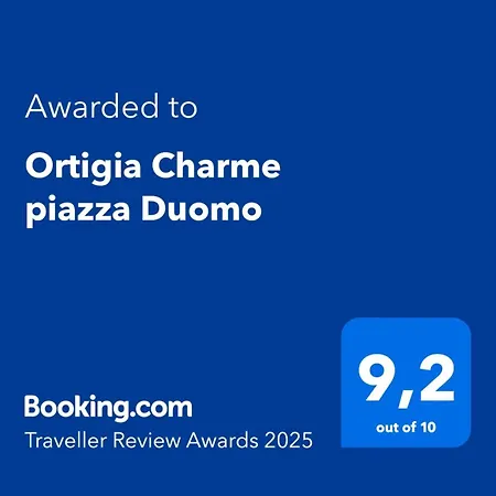 Ortigia Charme Piazza Duomo Apartment *